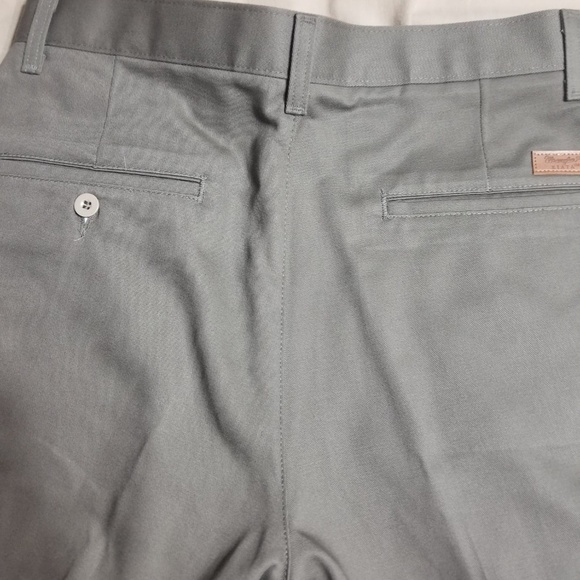 Wrangler Riata Pleated Men's Pants - Picture 4 of 6